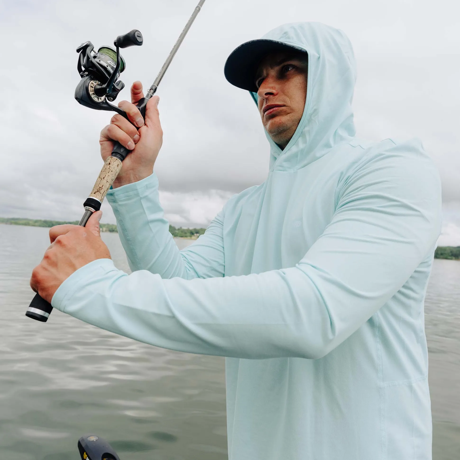 Air O Mesh Hooded Fishing Shirt | AFTCO