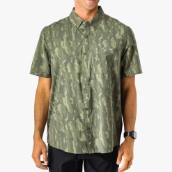 Boatbar Printed Button Down Fishing Shirt | Quiet Tide