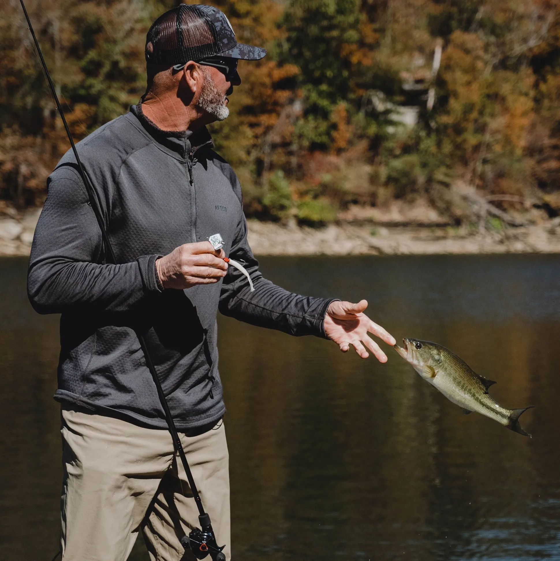 F1 Midweight 1/4 Zip Baselayer | AFTCO