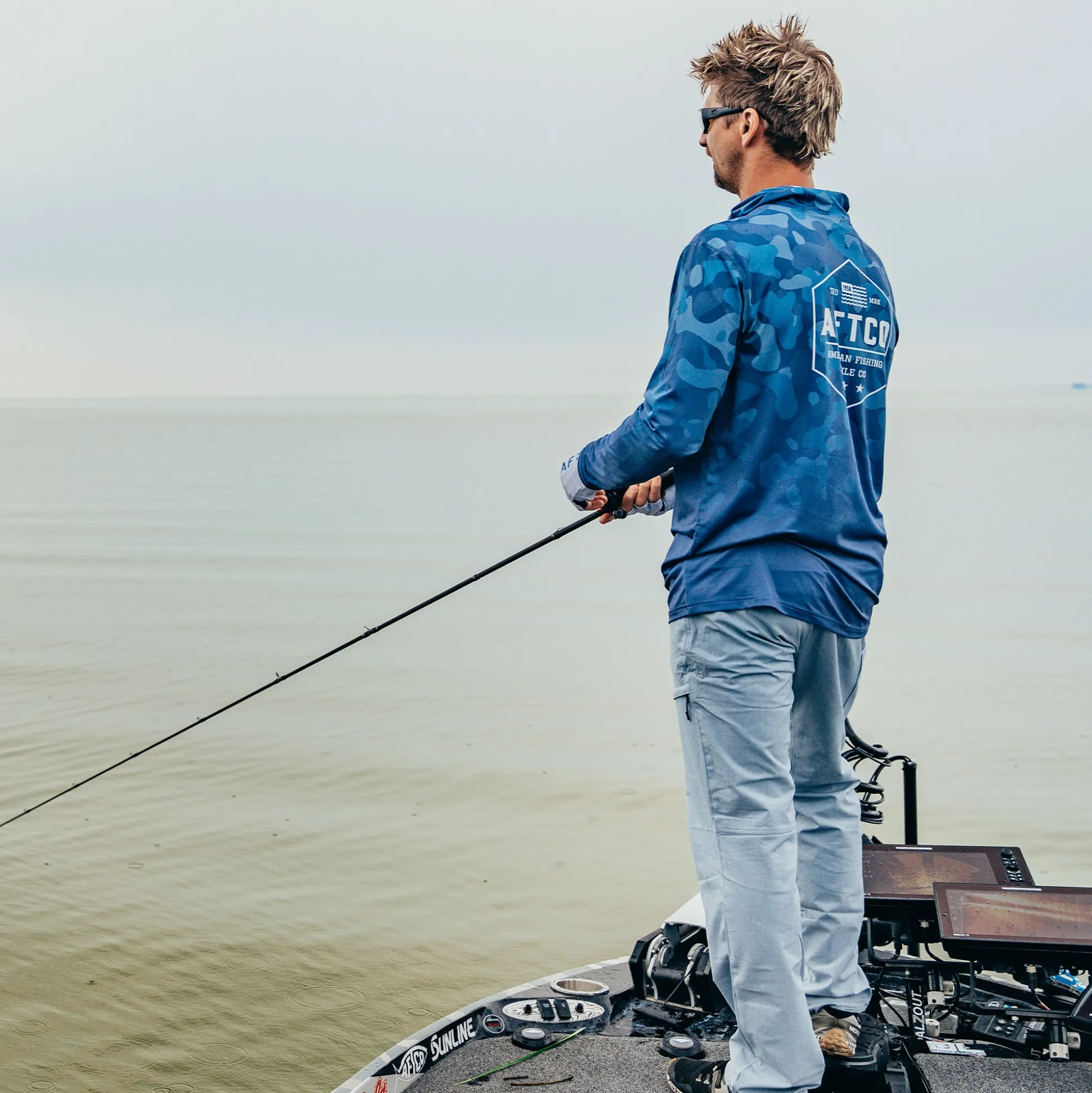 OG Camo UVX LS Hooded Fishing Shirt | AFTCO