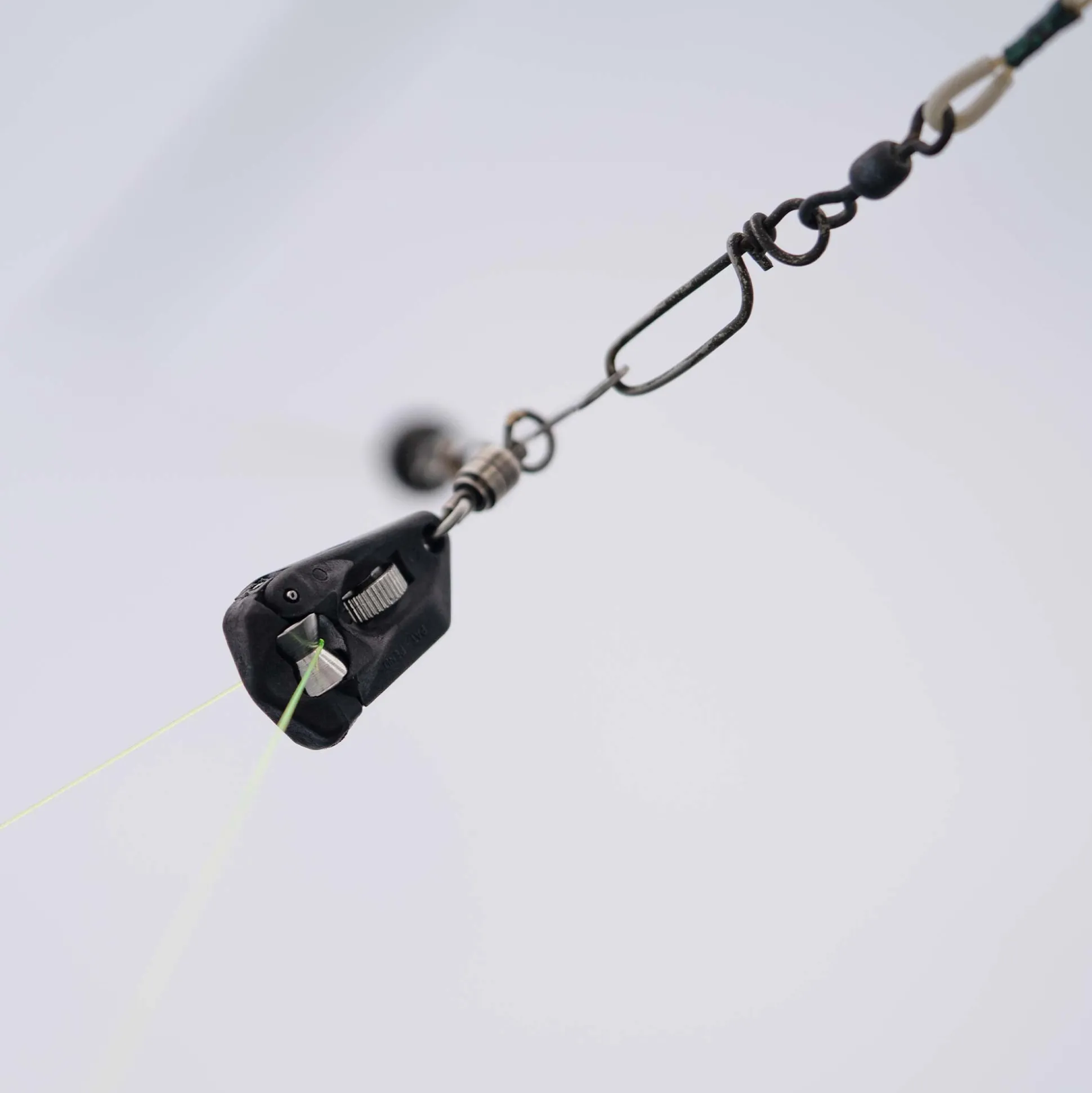 Roller-Troller Outrigger Clips | AFTCO