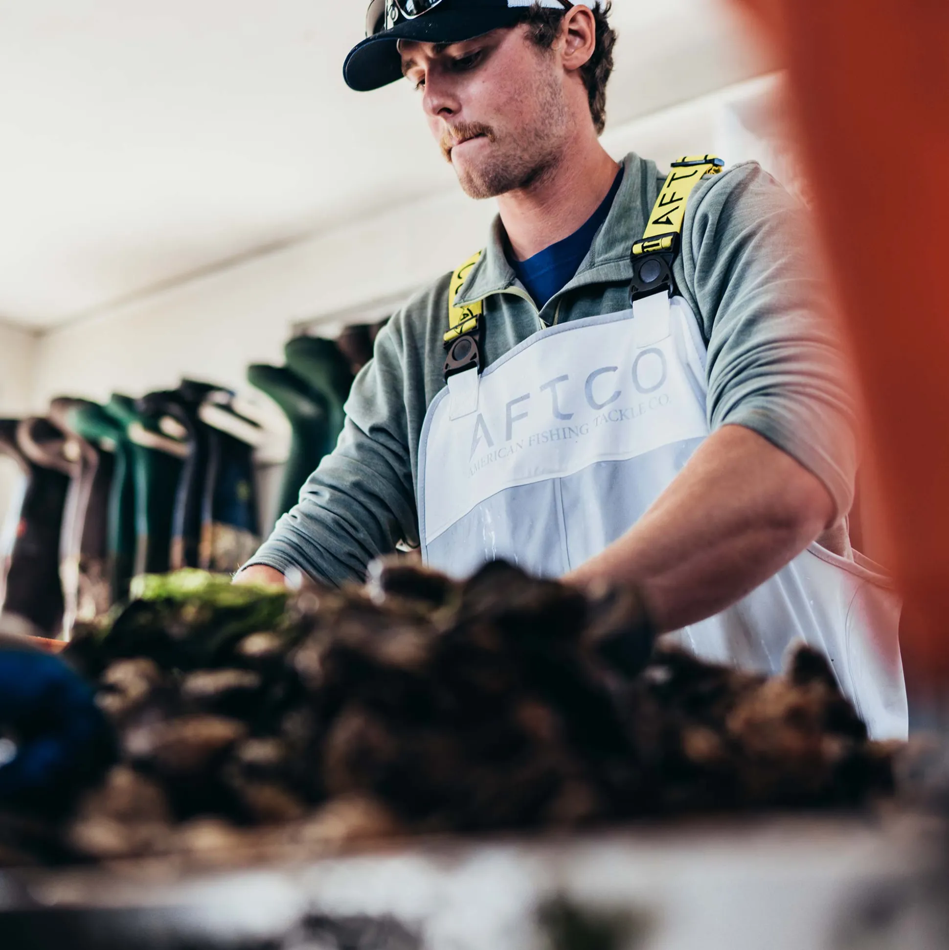 Seafarer Fishing Bib | AFTCO