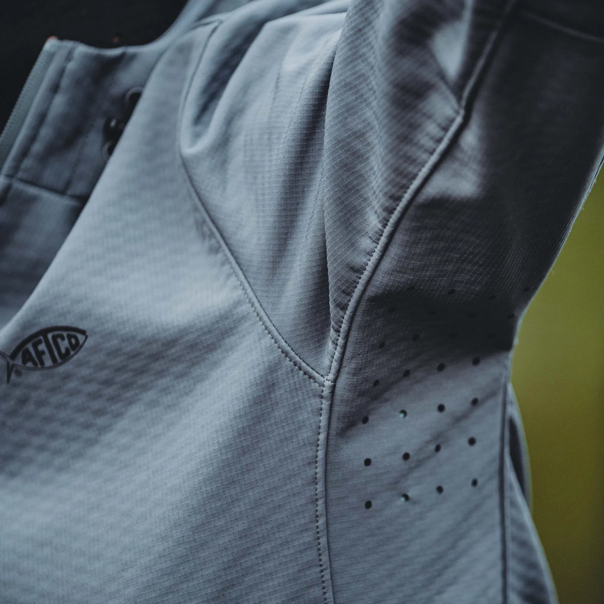 Womens Reaper Windproof Jacket - Softshell Zip Up | AFTCO